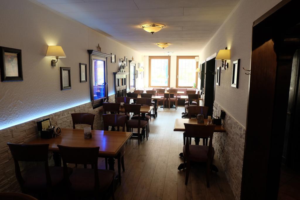 Hotel Zum Weissen Ross Winsen  Kültér fotó