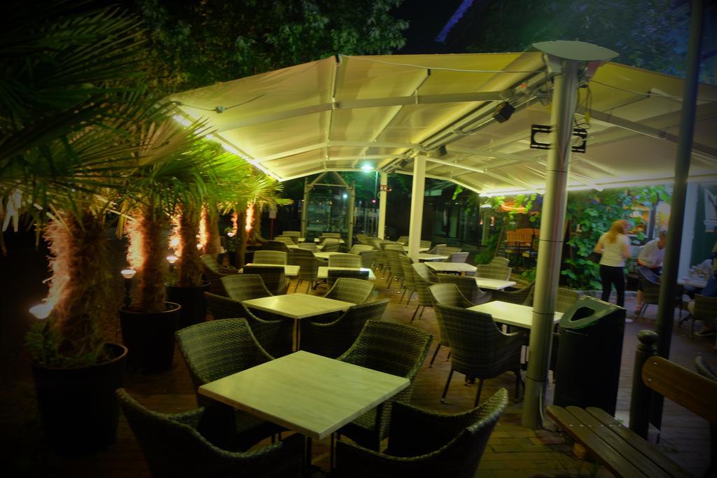 Hotel Zum Weissen Ross Winsen  Kültér fotó